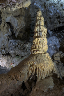 Stalagmit v Belianskej jaskyni Stalagmit v Belianskej jaskyni