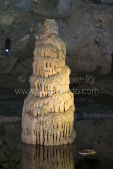 Stalagmit v Hudobnej sieni Stalagmit v Hudobnej sieni