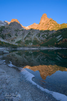 Jastrabia veža a Zelené pleso Jastrabia veža a Zelené pleso