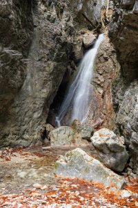 Barikádový vodopád