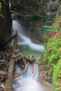 Kaskády nad Obrovským vodopádom